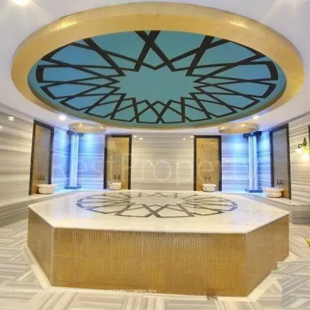Emerald Park Apartamento *
